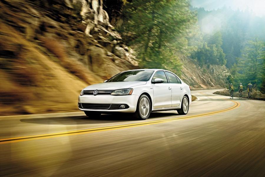  Volkswagen Jetta Hybrid 2012 года  (фото 11 из 133)